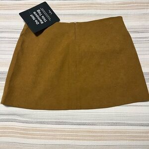 Lulu's Light Brown Suede Mid-Rise Mini Skirt